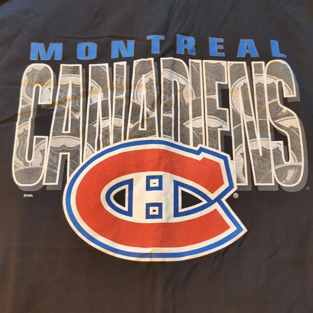 NHL| Vintage Montreal Canadiens NHL Black Short Sleeve T-shirt - Picture 1 of 12